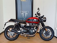 Gebrauchtmotorrad Triumph Speed Twin 1200