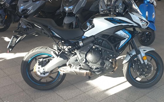Gebrauchtmotorrad Kawasaki Versys 650 - Bild 3 Gebrauchtmotorrad Kawasaki Versys 650 - Bild 3