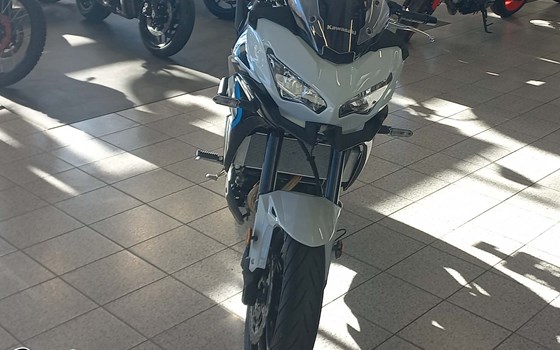 Gebrauchtmotorrad Kawasaki Versys 650 - Bild 4 Gebrauchtmotorrad Kawasaki Versys 650 - Bild 4