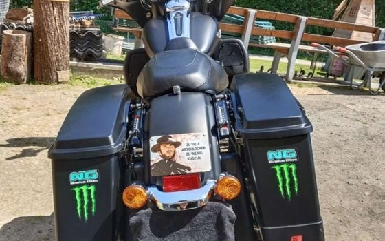 Gebrauchtmotorrad Harley-Davidson Touring Street Glide Special FLHXS - Bild 5 Gebrauchtmotorrad Harley-Davidson Touring Street Glide Special FLHXS - Bild 5