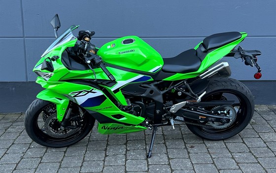 Neufahrzeug Kawasaki Ninja ZX-4RR - Bild 5