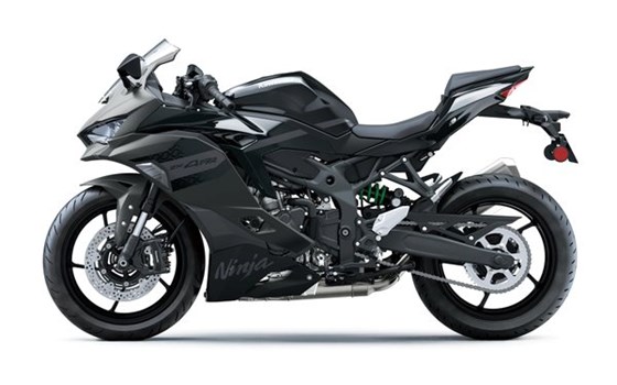 Neufahrzeug Kawasaki Ninja ZX-4RR - Bild 2