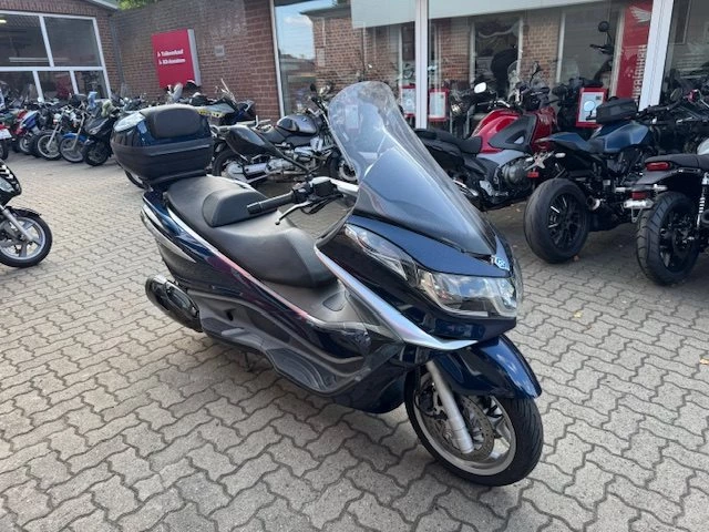 Angebot Piaggio X10 350 i.e. Bild 2: Angebot Piaggio X10 350 i.e.