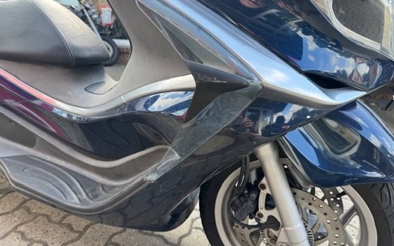 Gebrauchtmotorrad Piaggio X10 350 i.e. - Bild 6