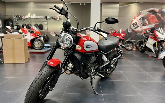 Gebrauchtmotorrad Ducati Scrambler Icon - Bild 3