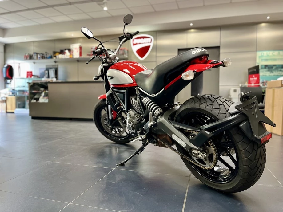 Angebot Ducati Scrambler Icon Bild 4: Angebot Ducati Scrambler Icon