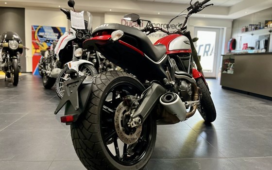 Gebrauchtmotorrad Ducati Scrambler Icon - Bild 5