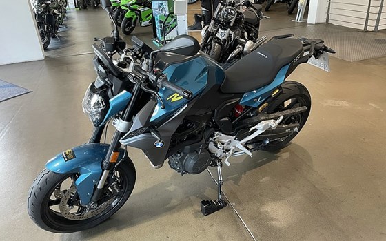 Gebrauchtmotorrad BMW F 900 R - Bild 1