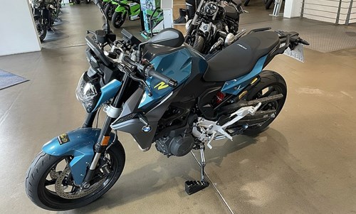 BMW F 900 R