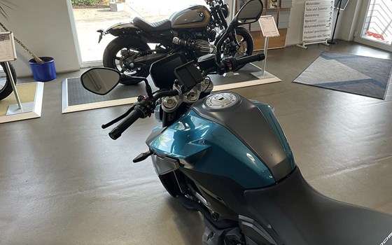 Gebrauchtmotorrad BMW F 900 R - Bild 2