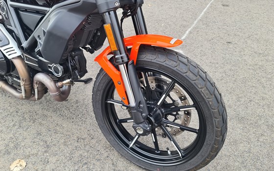 Gebrauchtmotorrad Ducati Scrambler Icon - Bild 4 Gebrauchtmotorrad Ducati Scrambler Icon - Bild 4