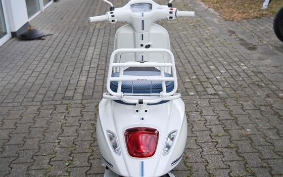 Neufahrzeug Vespa Sprint 125 - Bild 7