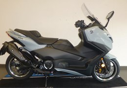 Neumotorrad Yamaha TMAX Tech MAX