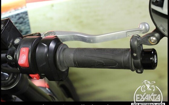 Gebrauchtmotorrad Triumph Trident 660 - Bild 18