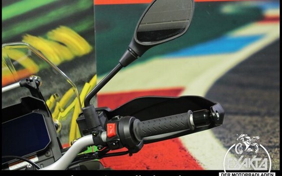 Gebrauchtmotorrad Aprilia Tuareg 660 - Bild 16