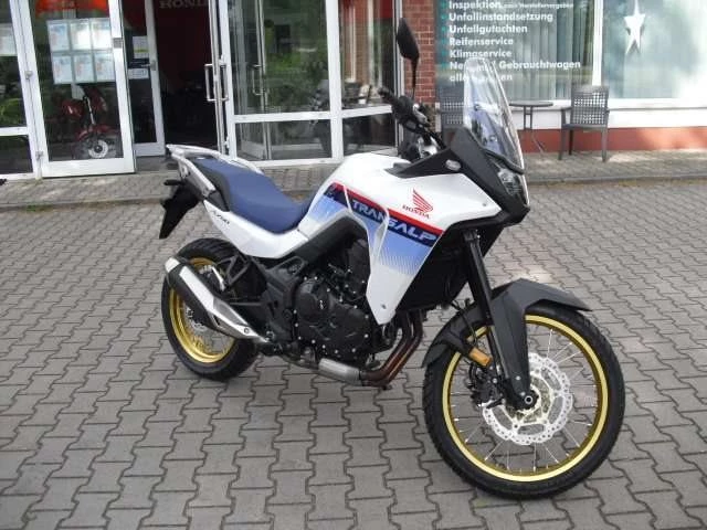 Offer Honda XL750 Transalp Bild 1: Offer Honda XL750 Transalp