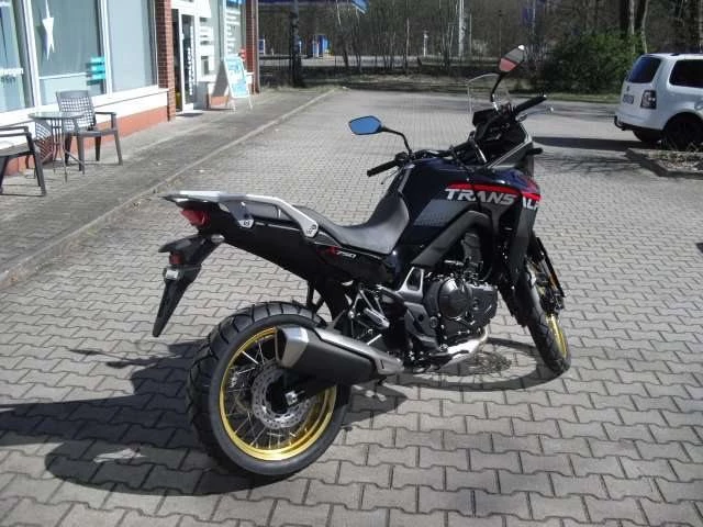 Offer Honda XL750 Transalp Bild 3: Offer Honda XL750 Transalp