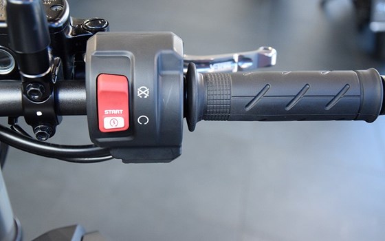 Gebrauchtmotorrad Honda CB750 Hornet - Bild 7