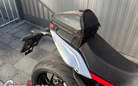 Gebrauchtmotorrad MV Agusta Brutale 800 - Bild 7 Gebrauchtmotorrad MV Agusta Brutale 800 - Bild 7