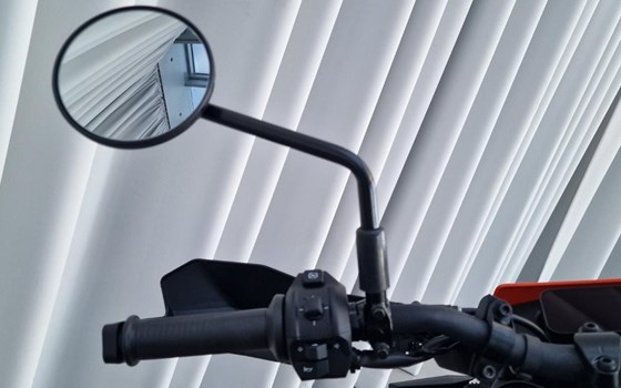 Neufahrzeug KTM 125 Enduro R - Bild 12 Neufahrzeug KTM 125 Enduro R - Bild 12