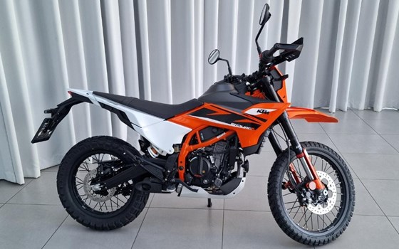 Neufahrzeug KTM 125 Enduro R - Bild 6 Neufahrzeug KTM 125 Enduro R - Bild 6