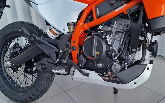 Neufahrzeug KTM 125 Enduro R - Bild 9