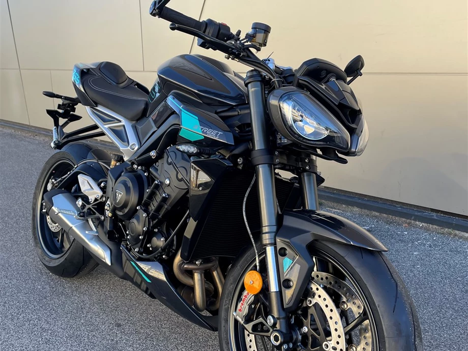 Angebot Triumph Street Triple 765 RS Bild 2: Angebot Triumph Street Triple 765 RS