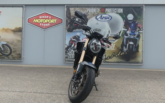 Gebrauchtmotorrad Honda CB650R E-Clutch - Bild 3