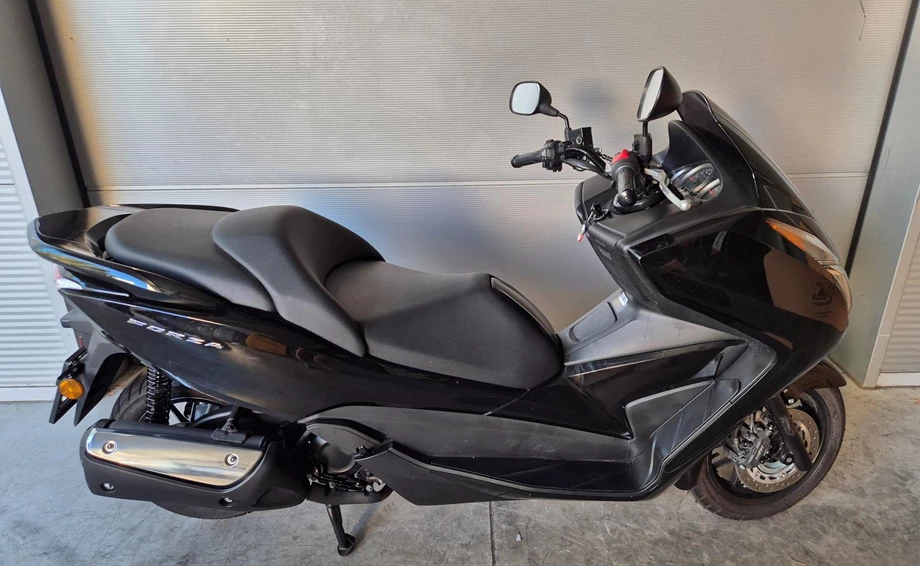 Angebot Honda Forza 300 Bild 1: Angebot Honda Forza 300