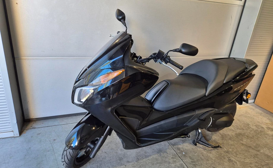 Angebot Honda Forza 300 Bild 6: Angebot Honda Forza 300