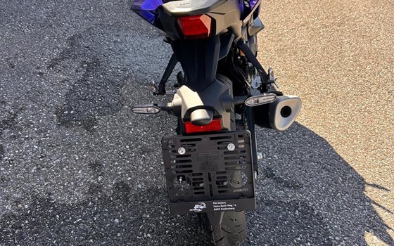 Neufahrzeug Yamaha R3 - Bild 5 Neufahrzeug Yamaha R3 - Bild 5