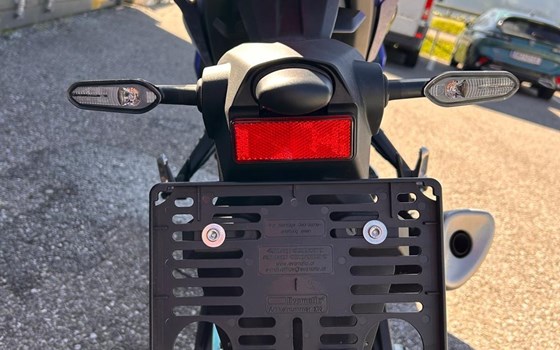 Neufahrzeug Yamaha R3 - Bild 8 Neufahrzeug Yamaha R3 - Bild 8