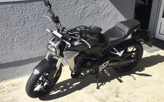 Gebrauchtmotorrad Honda CB300R - Bild 4 Gebrauchtmotorrad Honda CB300R - Bild 4