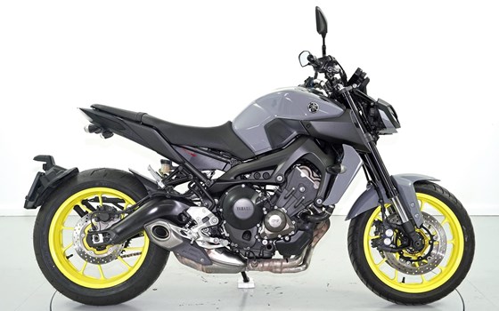 Motorrad Occasion Yamaha MT-09 - Bild 4