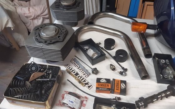 Gebrauchtmotorrad Moto Guzzi 850 T5 - Bild 23