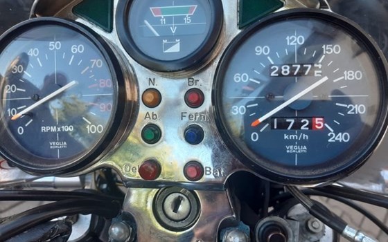 Gebrauchtmotorrad Moto Guzzi 850 T5 - Bild 26