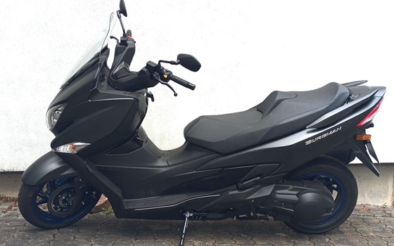 Gebrauchtmotorrad Suzuki Burgman 400 - Bild 1