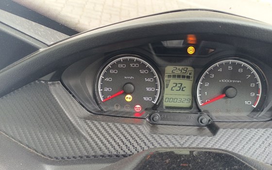 Gebrauchtmotorrad Suzuki Burgman 400 - Bild 5