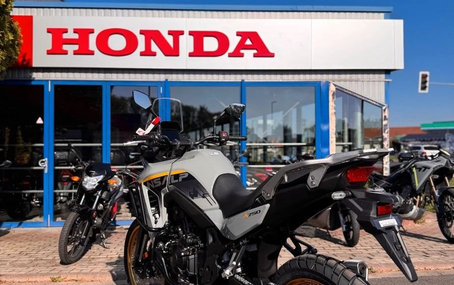 Angebot Honda XL750 Transalp Bild 4: Angebot Honda XL750 Transalp