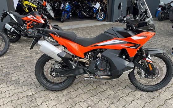 Gebrauchtmotorrad KTM 890 Adventure - Bild 1
