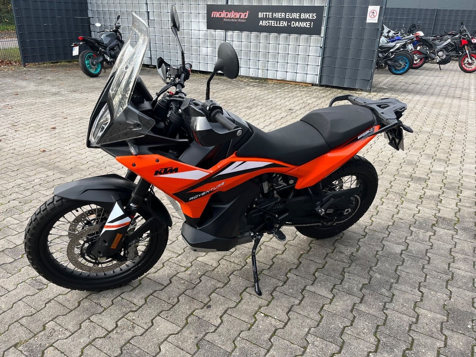KTM 890 Adventure