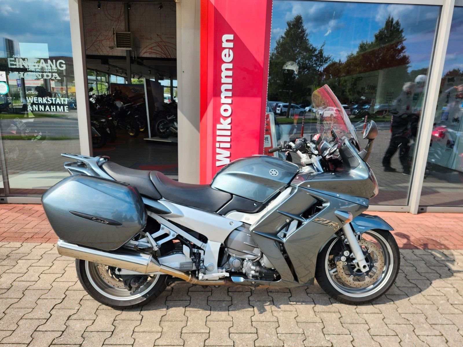 Yamaha FJR1300A