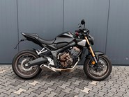 Honda CB650R E-Clutch