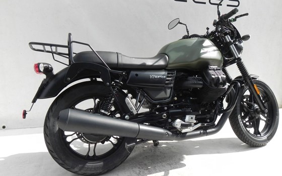 Gebrauchtmotorrad Moto Guzzi V7 750 Stone - Bild 13