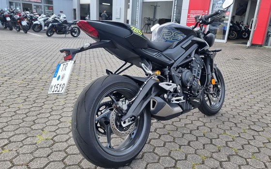 Gebrauchtmotorrad Triumph Street Triple 765 RS - Bild 3