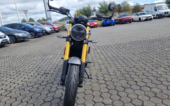 Gebrauchtmotorrad Triumph Speed 400 - Bild 8