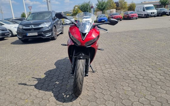 Gebrauchtmotorrad Triumph Daytona 660 - Bild 8