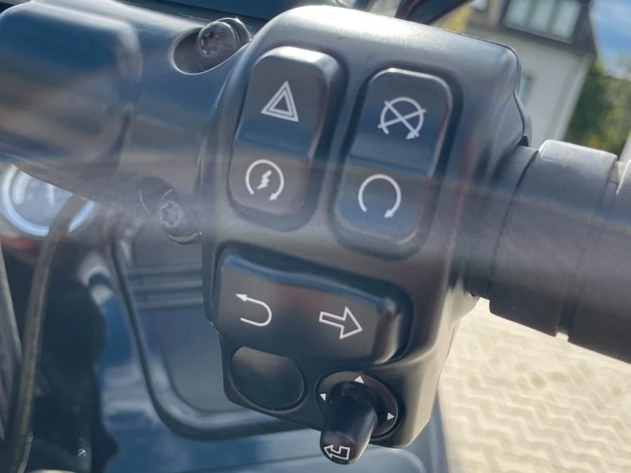 Angebot Harley-Davidson CVO Road Glide Limited FLTRKSE Bild 14: Angebot Harley-Davidson CVO Road Glide Limited FLTRKSE