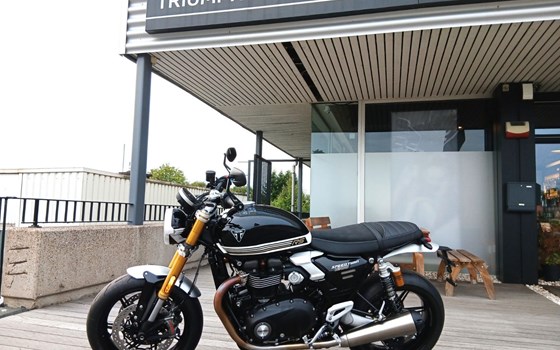 Gebrauchtmotorrad Triumph Speed Twin 1200 RS - Bild 1