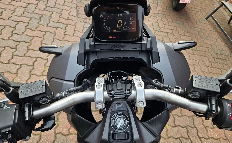 Offer Honda ADV350 Bild 6: Offer Honda ADV350